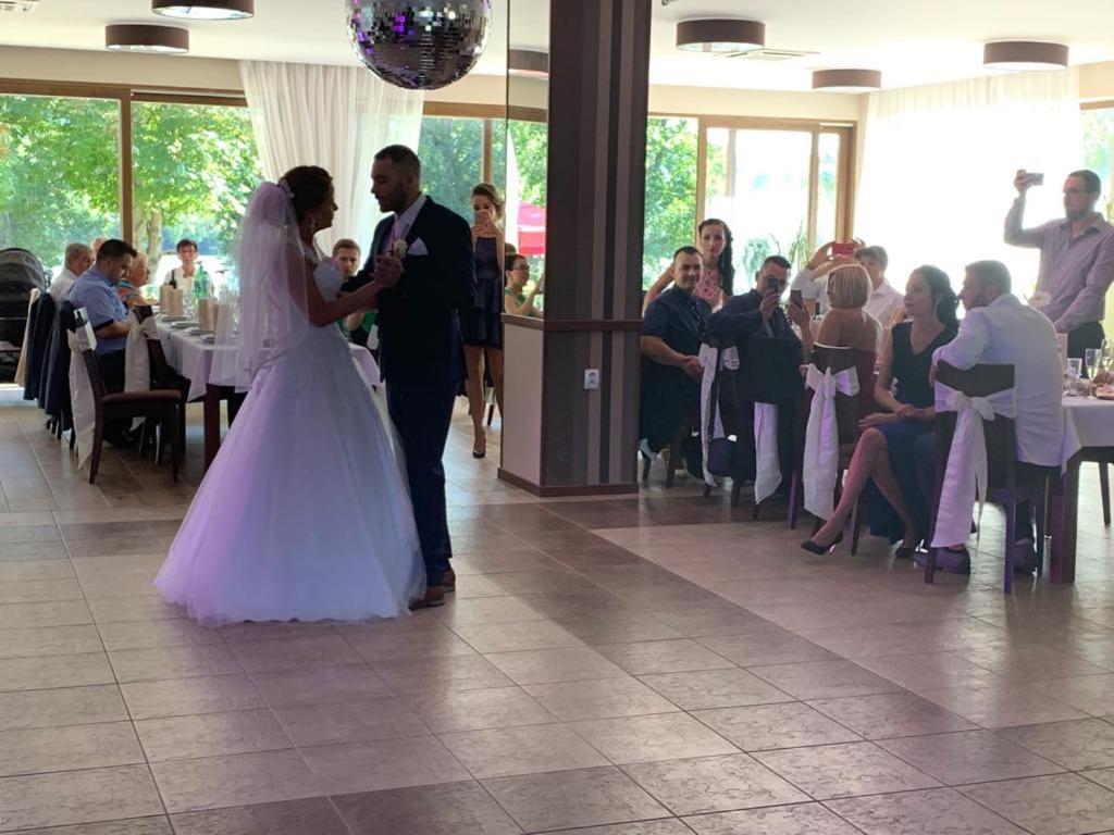 Mlyn Penzion & Wellness Radvaň nad Dunajom Buitenkant foto