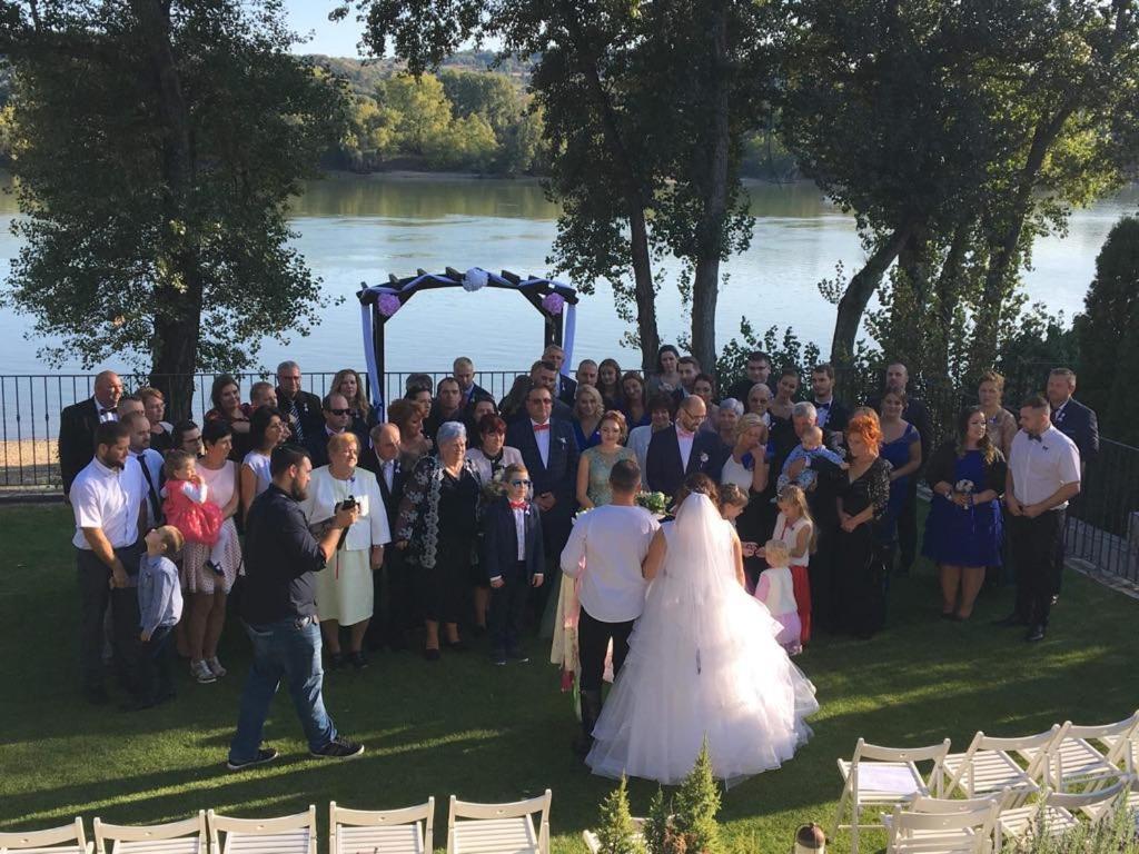Mlyn Penzion & Wellness Radvaň nad Dunajom Buitenkant foto